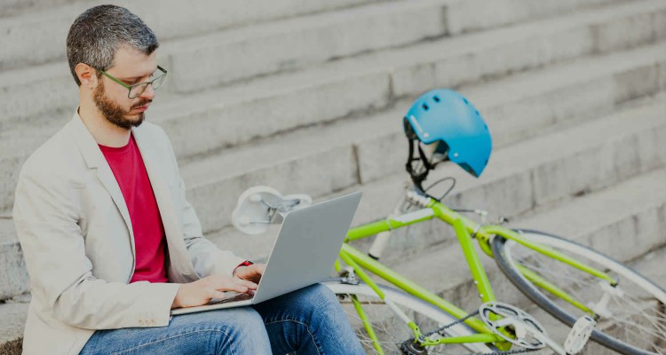 meraklisina-sosyal-medya-icerik-takvimi-ornegi-main-erencaner